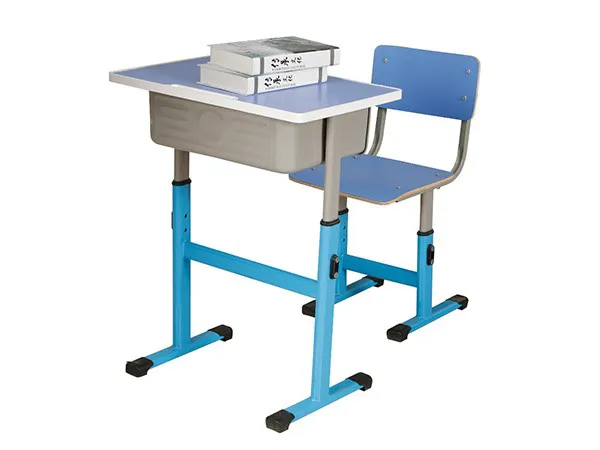 Material description and advantages of student desks and chairs